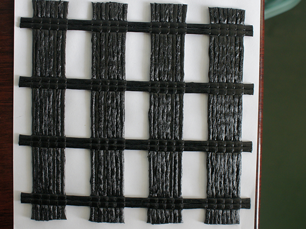 �ӱ������ˮ�ی��H�\�õķ���